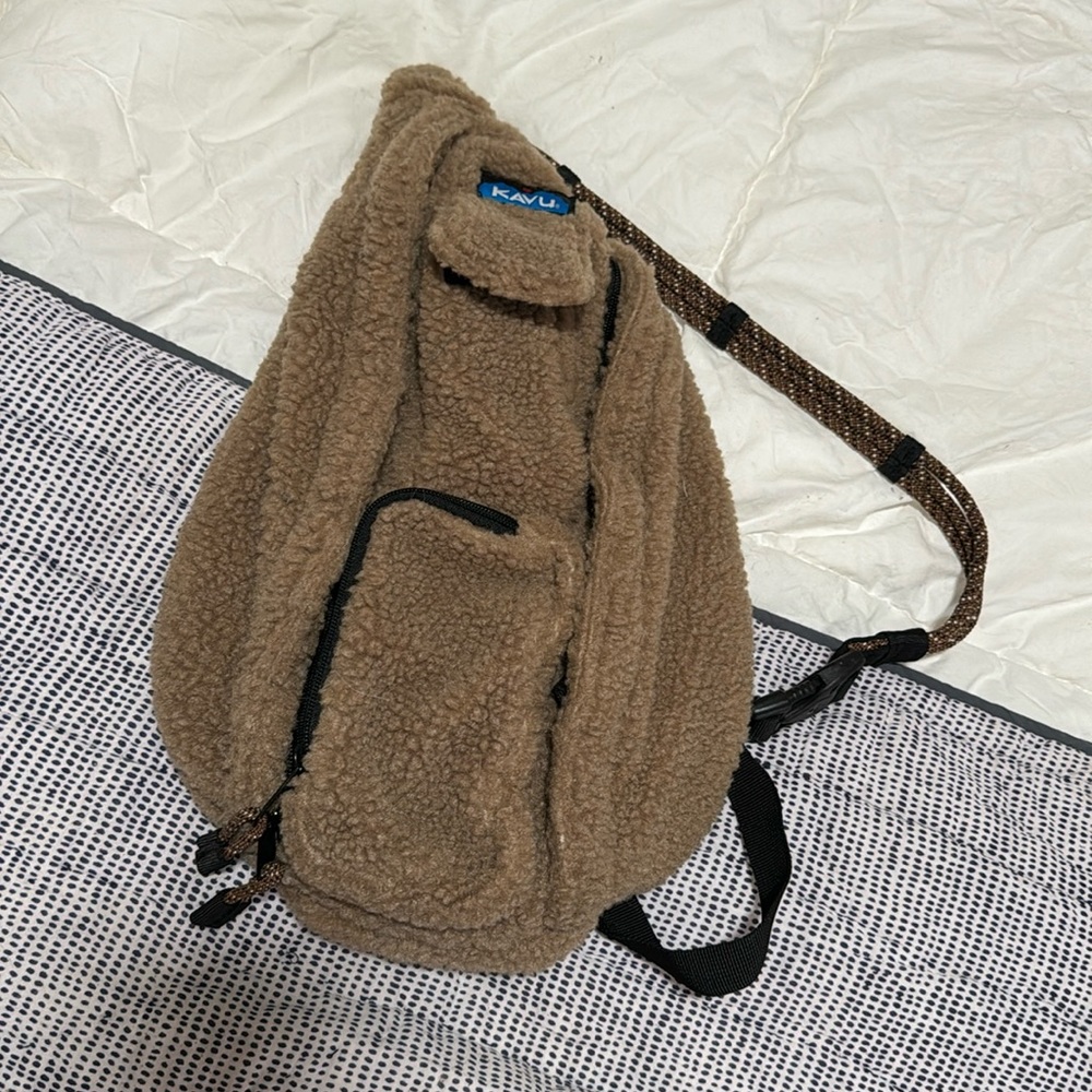 Kavu crossbody bag